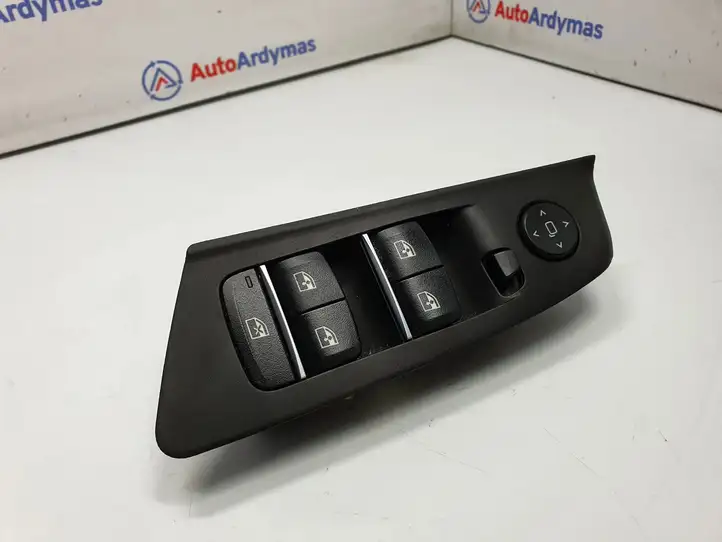 BMW 5 G30 G31 (2016 - ) 6832719 Блок кнопок стеклоподъемников — фото 1