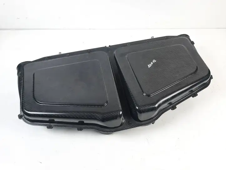 Audi RS6 (2002 - 2006) 077133835K Корпус воздушного фильтра — фото 1