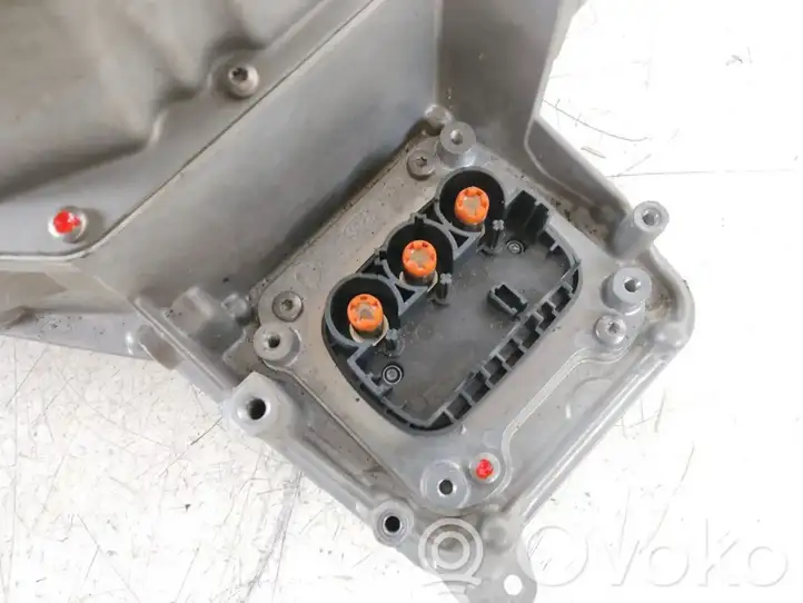 BMW X5 F15 (2013 - 2017) 8679696 Инвертор напряжения — фото 4