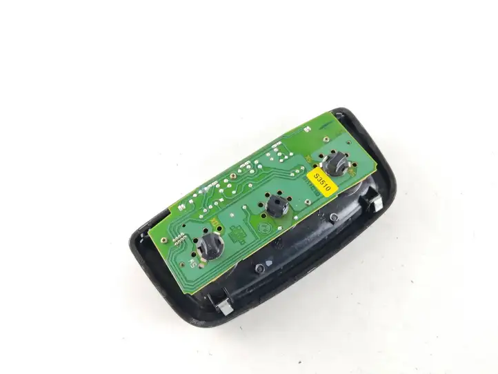 Maserati Quattroporte (2003 - 2008) Задняя подсветка — фото 3