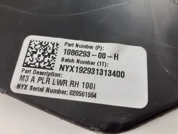 Tesla Model 3 (2017 - 2023) 108629300H Обшивка стойки A — фото 4