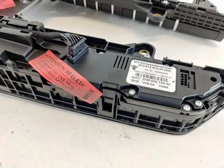 Porsche Panamera (970) (2009 - 2013) 97061347002 Блок кнопок на панели — фото 4