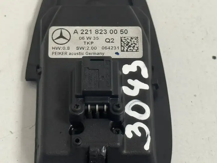 Mercedes-Benz S W221 (2005 - 2013) A2218230050 Клавиатура телефона — фото 4