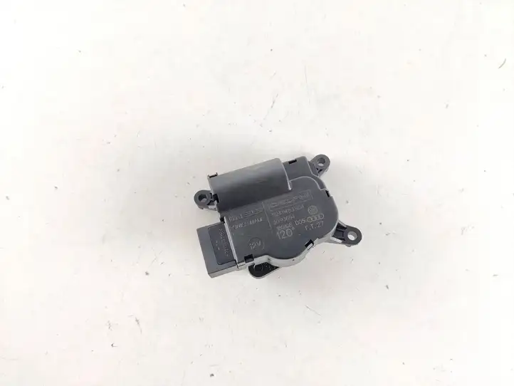 Audi Q7 4L (2005 - 2009) 7L0907512F Двигатель задвижки потока воздуха — фото 1