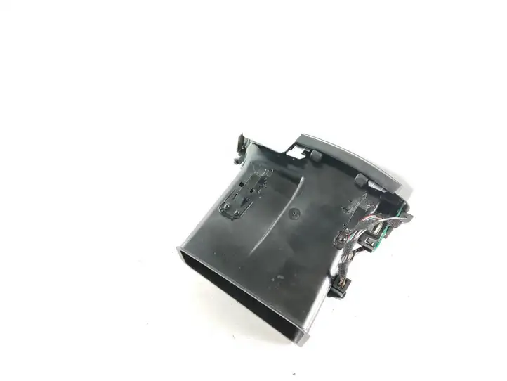 Porsche Panamera (970) (2009 - 2013) 97055214203 Боковой воздушный дефлектор — фото 3