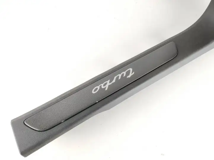 Porsche Panamera (970) (2009 - 2013) 970555517 Внутренняя отделка переднего порога — фото 2