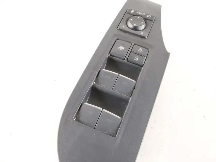 Toyota RAV 4 (XA50) (2018 - ) 8404042080 Кнопка стеклоподъемников — фото 3