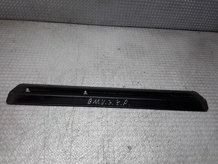 BMW 3 E46 (1998 - 2005) 51478219185 Наружная отделка переднего порога — фото 3