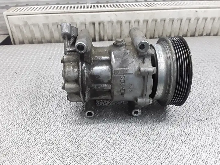 Renault Modus (2007 - 2012) 8200651251 Компрессор (насос) кондиционера воздуха — фото 3
