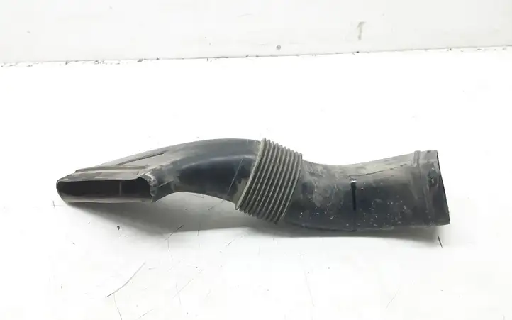 Volvo S60 (2000 - 2004) 8638624 Детали воздухозаборника — фото 1