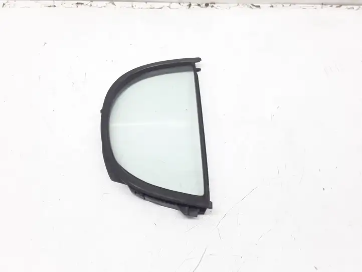 Toyota Yaris (1999 - 2003) 43R005834 Форточка двери — фото 1