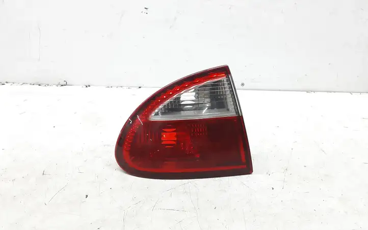 Seat Leon (1M) (1998 - 2006) 1M6945095A Задний фонарь в кузове — фото 1
