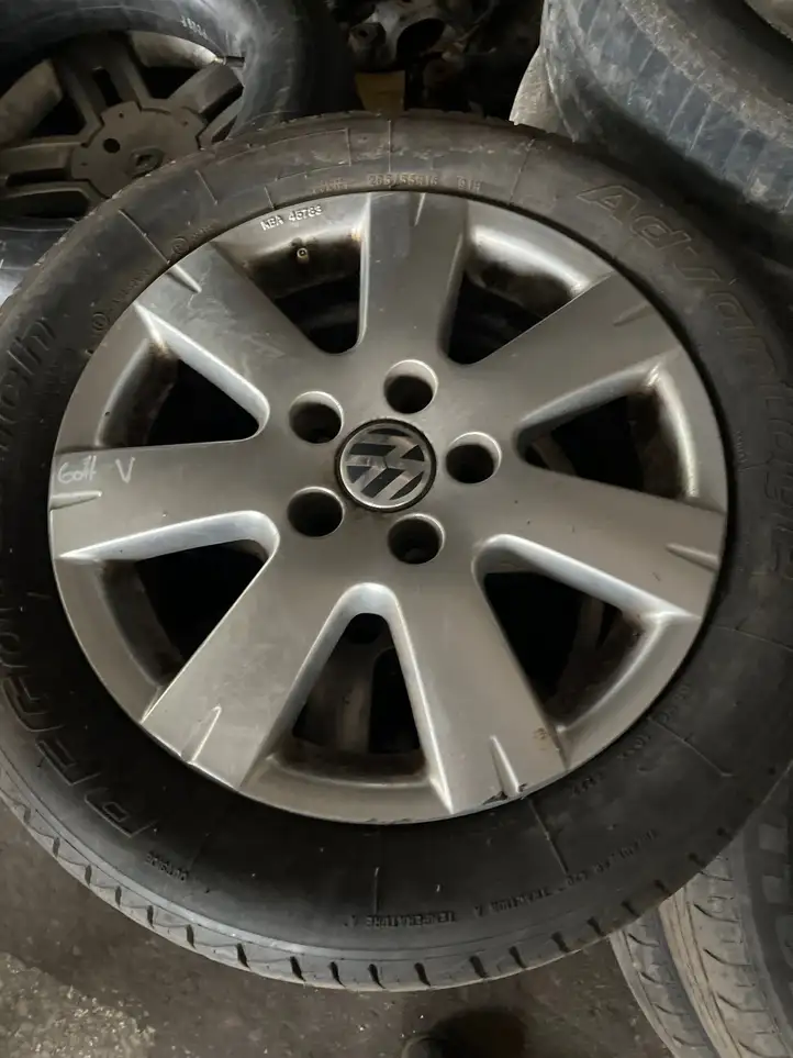 Volkswagen Jetta VI (2011 - 2018) Легкосплавный колесный диск R16 — фото 4