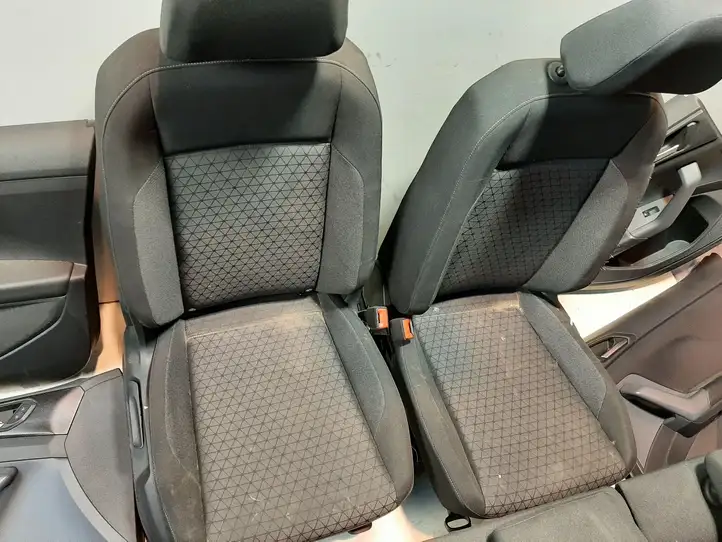 Volkswagen T-Cross (2017 - ) Комплект салона — фото 2