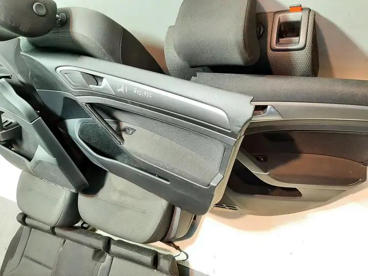 Volkswagen Golf VII (2013 - 2019) Комплект салона — фото 8