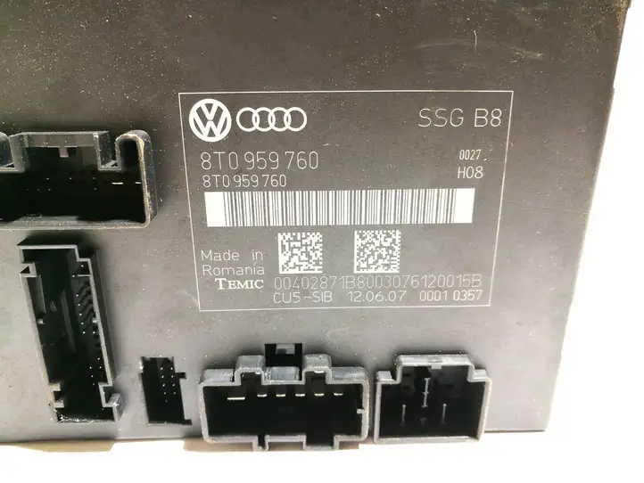 Audi A5 8T 8F (2007 - 2011) 8T0959760 Блок управления сиденьем — фото 4
