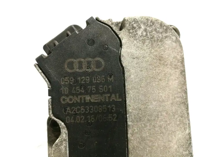 Audi A8 S8 D3 4E (2005 - 2007) 059129086M Двигатель задвижки потока воздуха — фото 4