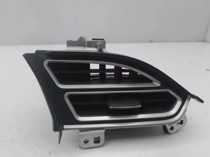 Tesla Model S (2012 - 2016) 102324400B Боковой воздушный дефлектор — фото 1