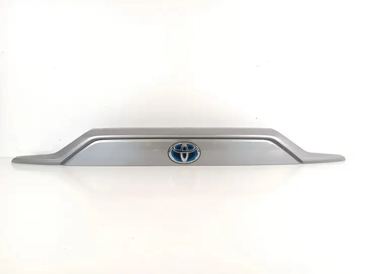 Toyota RAV 4 (XA50) (2018 - ) 7680142280 Подсветка номера — фото 1