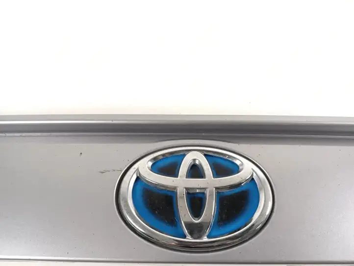 Toyota RAV 4 (XA50) (2018 - ) 7680142280 Подсветка номера — фото 4