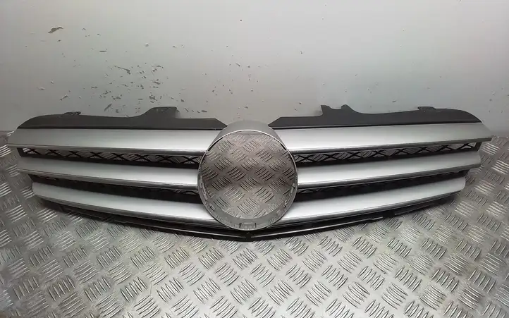 Mercedes-Benz CL C216 (2007 - 2014) A2168801783 Передняя решетка — фото 1