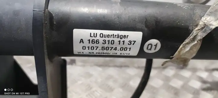 Mercedes-Benz GL X166 (2013 - 2019) A1663101137 Крепежная балка — фото 3