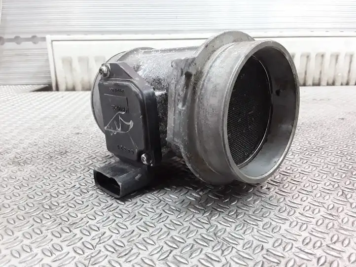 Audi A6 Allroad C5 (2000 - 2006) 059906461D Датчик массового расхода воздуха — фото 2