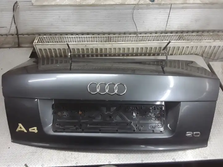 Audi A4 S4 B6 8E 8H (2000 - 2006) Крышка багажника — фото 1