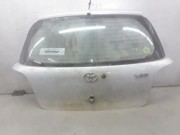 Toyota Yaris (1999 - 2003) Крышка багажника — фото 1