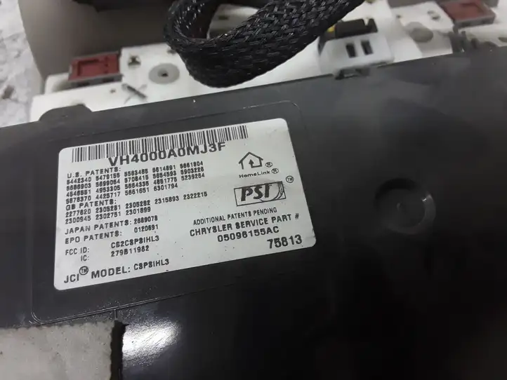 Chrysler Pacifica (2003 - 2008) 05096155AC Передняя подсветка — фото 3