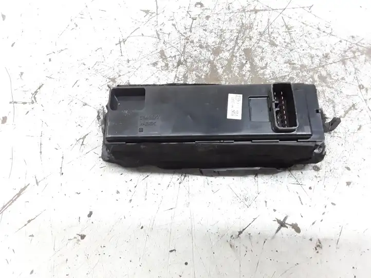 Subaru Outback (2003 - 2007) 514837 Кнопка стеклоподъемников — фото 2