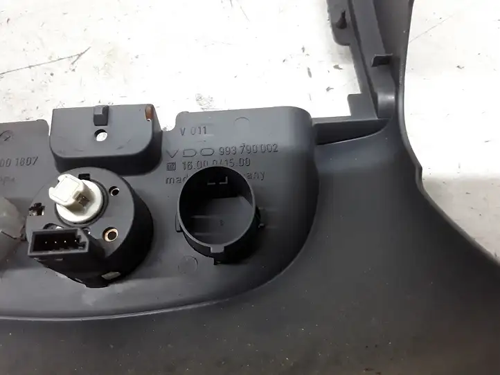 Smart ForTwo I (2000 - 2007) 993790002 Отделка блока климат-контроля — фото 2