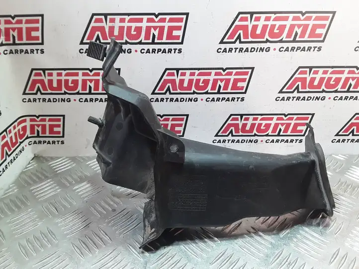 BMW 3 E90 E91 (2005 - 2012) 15677210 Трубка подачи воздуха — фото 2