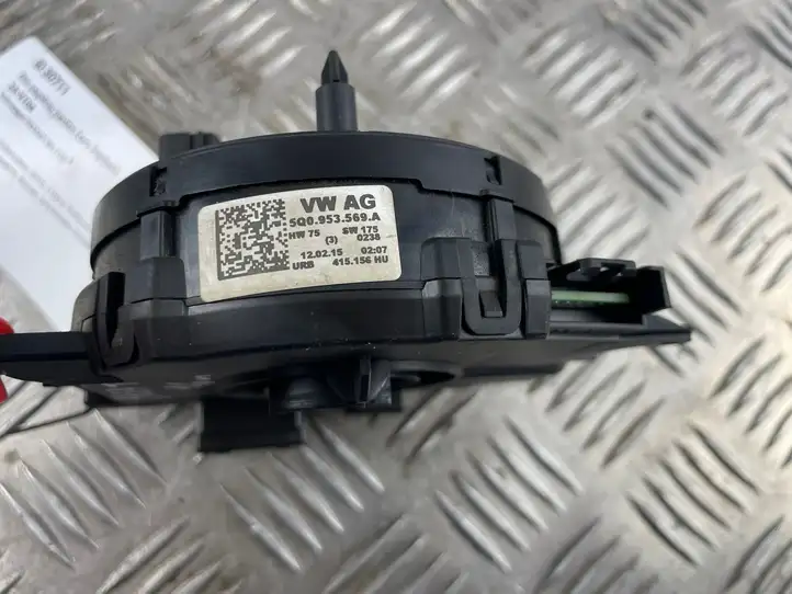 Volkswagen PASSAT B8 (2015 - ) 5Q0953569A Контактное кольцо SRS — фото 4