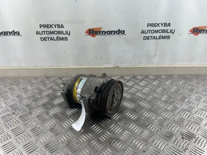 Renault Scenic II - Grand scenic II (2003 - 2006) 8200316164 Компрессор (насос) кондиционера воздуха — фото 1