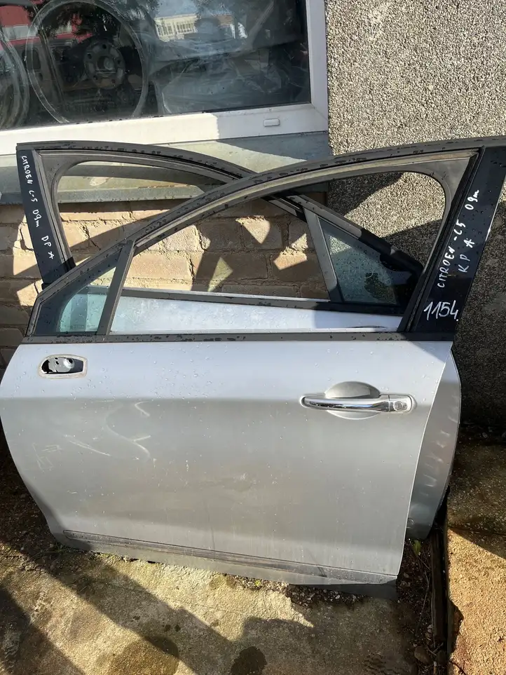 Citroen C5 (2008 - 2017) Дверь — фото 1