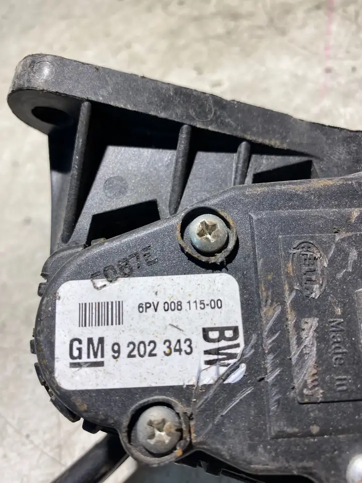 Opel Zafira A (1999 - 2003) 9202343 Педаль акселератора — фото 5