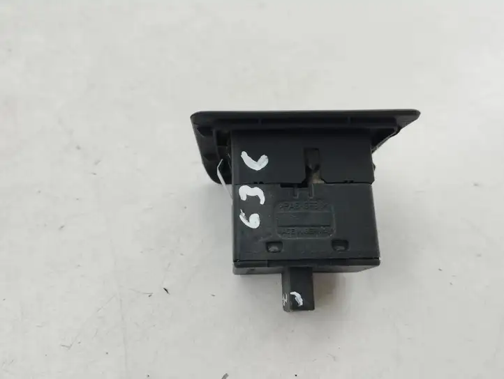 BMW X5 E53 (1999 - 2006) 8385955 Кнопка стеклоподъемников — фото 2
