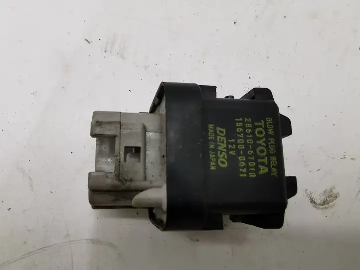 Toyota Corolla Verso AR10 (2004 - 2009) 2861067010 Реле накала свечей — фото 1