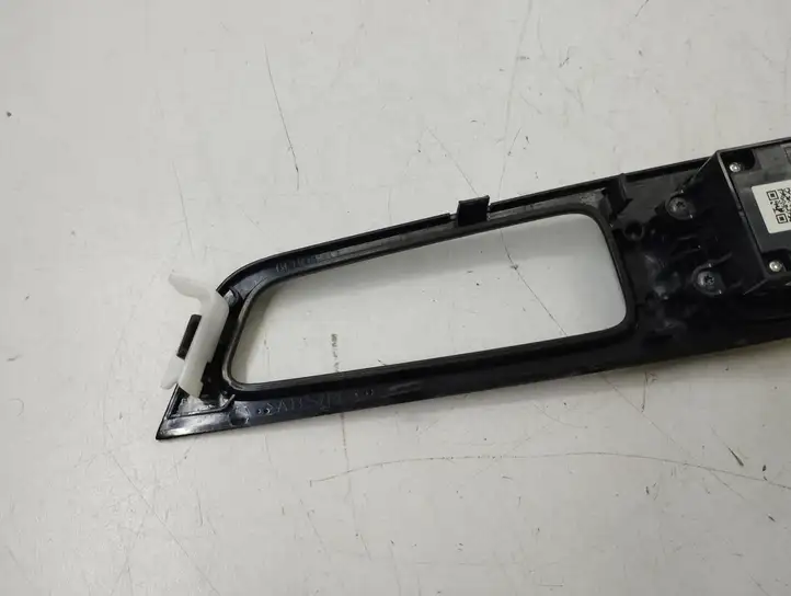 Volvo S60 (2010 - 2013) 9123962 Кнопка стеклоподъемников — фото 6