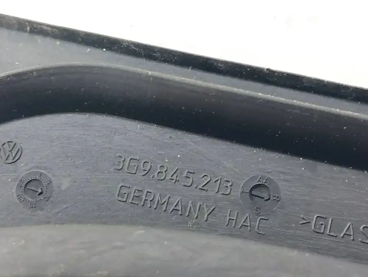 Volkswagen PASSAT B8 (2015 - ) 3G9845213 Форточка двери — фото 8