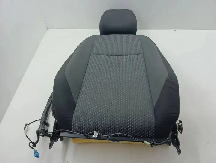 Volkswagen PASSAT B8 (2015 - ) 3G0881805JS Переднее сиденье пассажира — фото 1