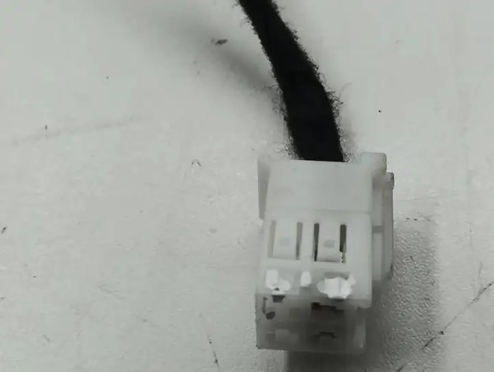 Mercedes-Benz C W204 (2007 - 2014) A2045401706 Проводка сиденья — фото 3
