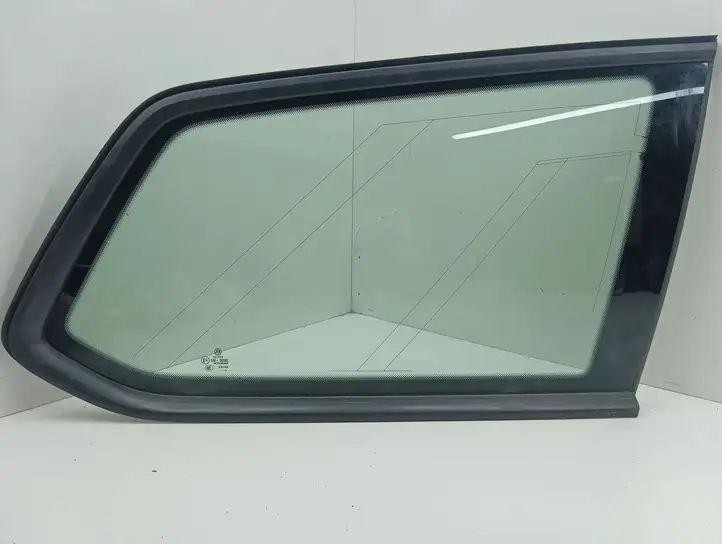Volkswagen PASSAT B8 (2015 - ) 3G9845298BP Заднее боковое стекло — фото 1