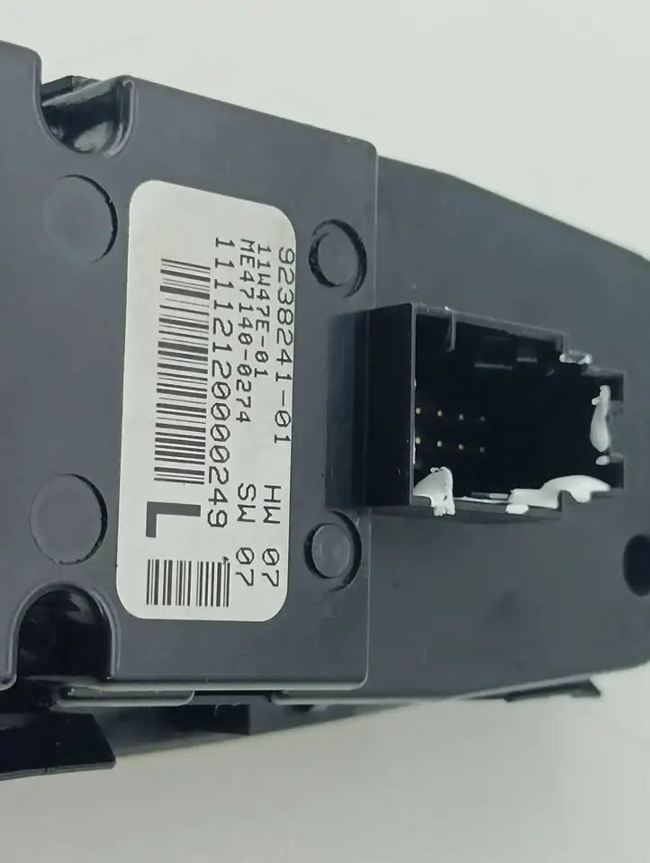 BMW 5 F10 F11 (2009 - 2016) 9238241 Блок кнопок стеклоподъемников — фото 11