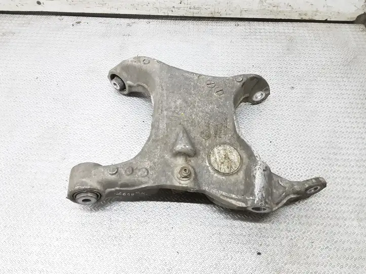 BMW 5 E60 E61 (2004 - 2010)   Вилы