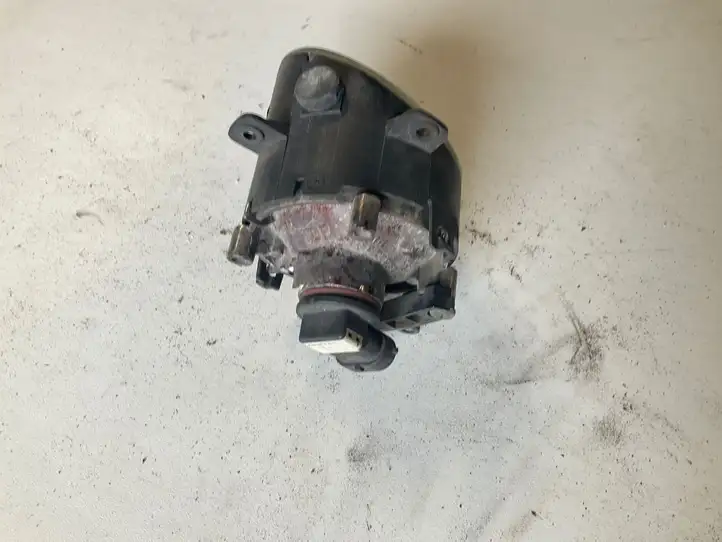 Ford Mondeo Mk III (2000 - 2007)  1S7115K201AC Передняя противотуманная фара