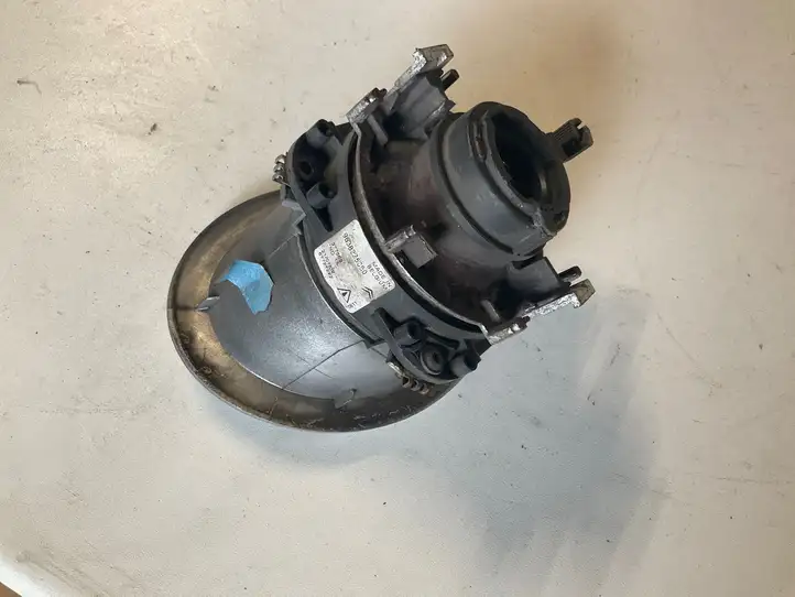 Citroen Xsara Picasso (1999 - 2012) 9638225080 Передняя противотуманная фара — фото 2