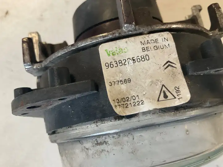 Citroen Xsara Picasso (1999 - 2012) 9638225680 Передняя противотуманная фара — фото 3
