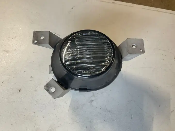 Opel Agila B (2007 - 2016)  09204036 Передняя противотуманная фара